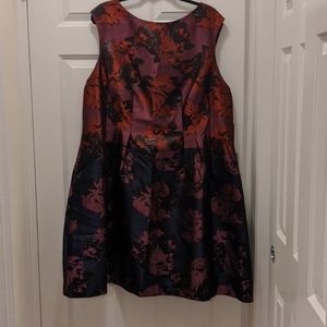 Vince Camuto Dress Maroon with shimmering size 18W